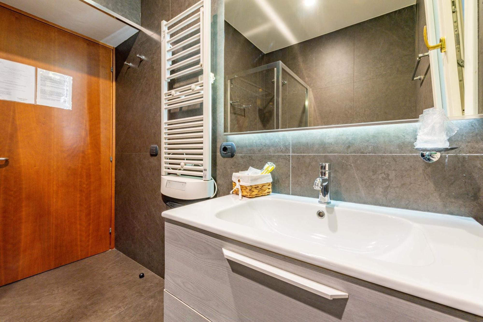 Hotel Andenis Tiber House à Rome Extérieur photo