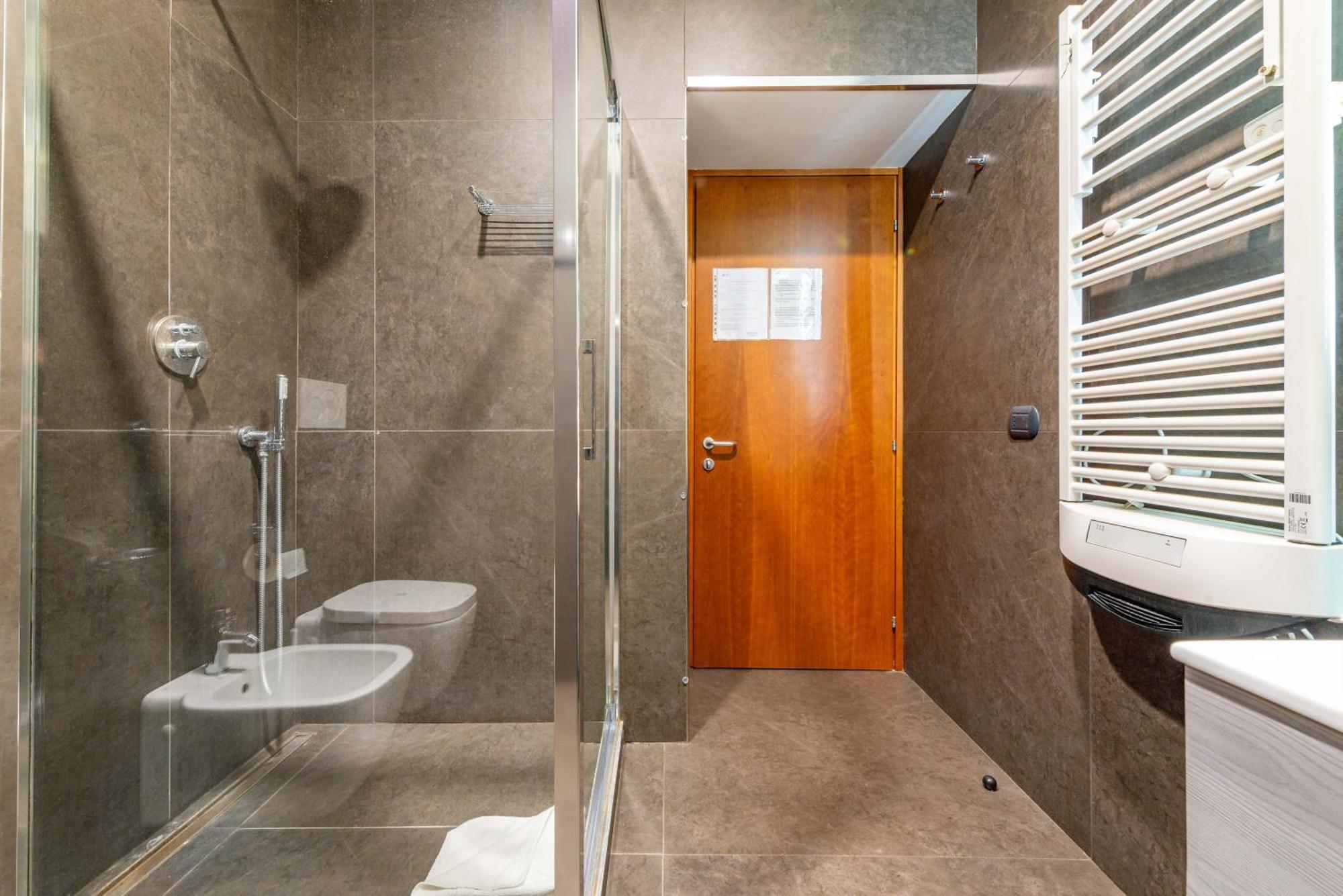 Hotel Andenis Tiber House à Rome Extérieur photo